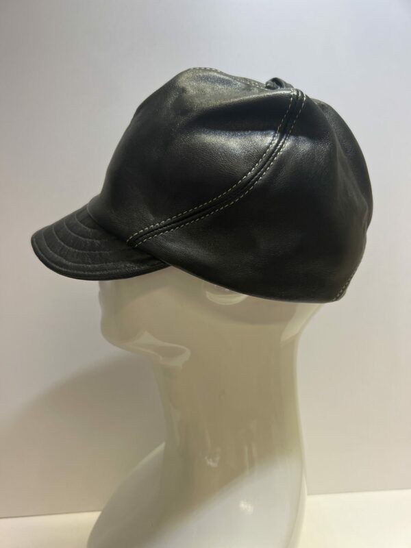 Twist crown cap black nappa leather L 58/59 cm
